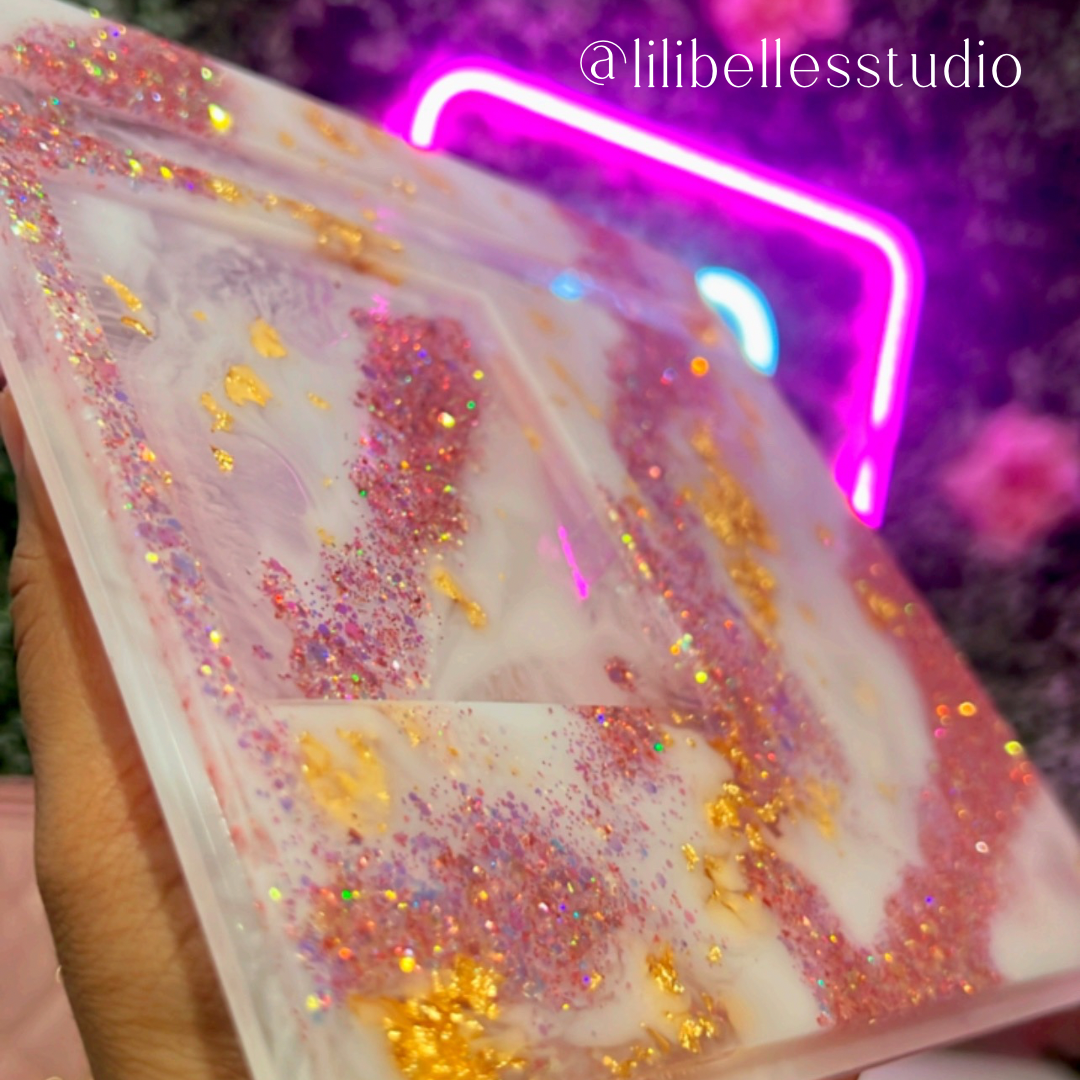 Resin notepad w/ pen holder