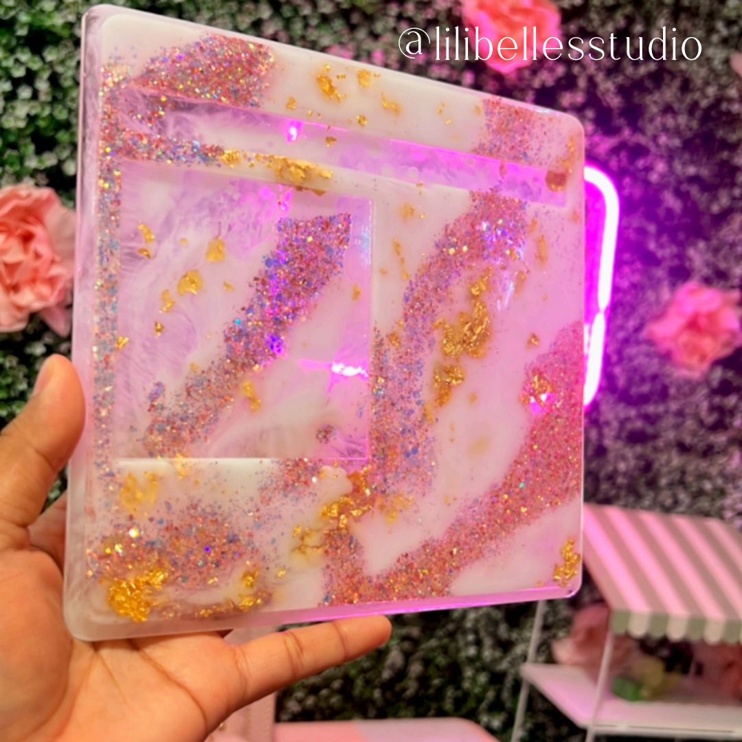 Resin notepad w/ pen holder