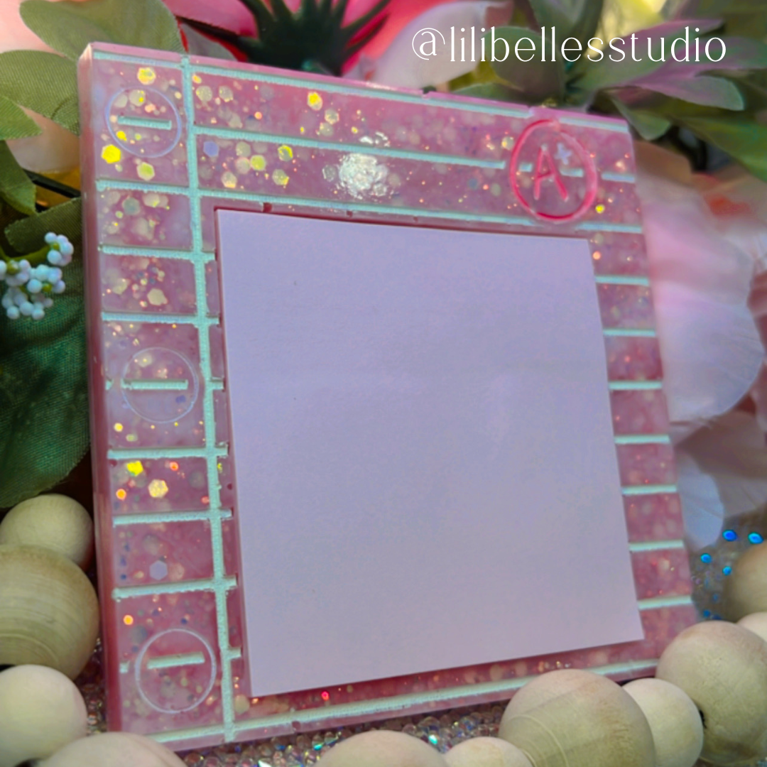 Pink- notepad holder (resin)