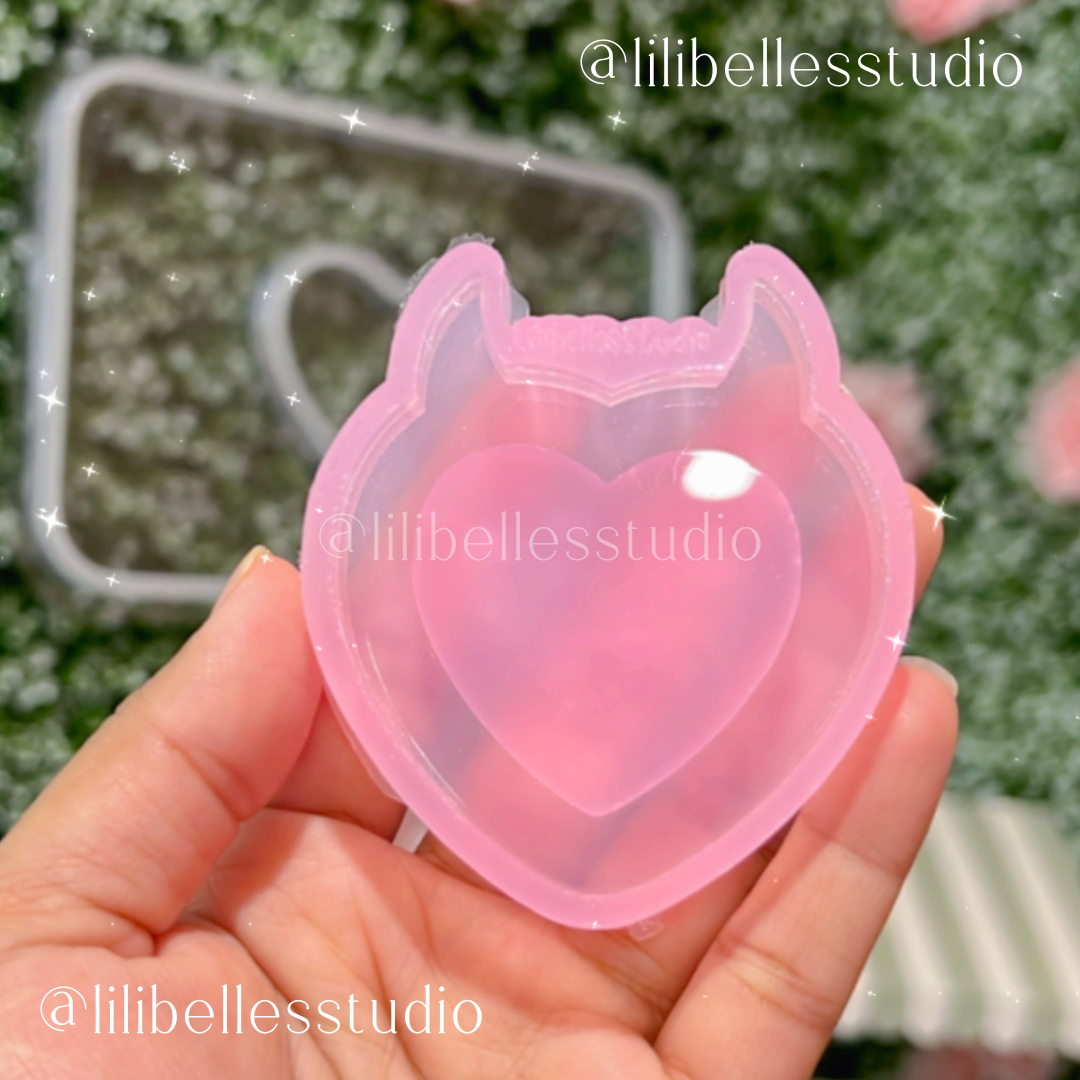 Horns heart shaker MOLD