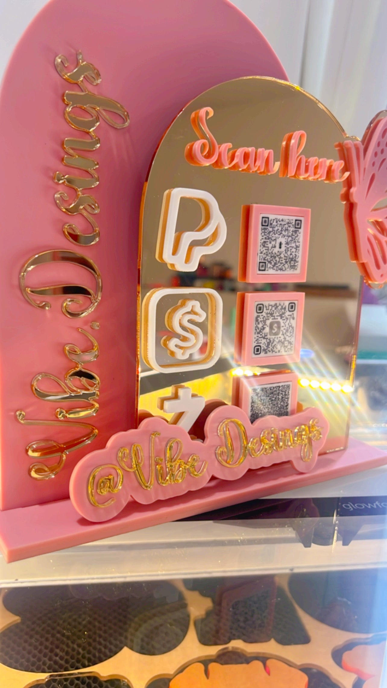 QR Acrylic table sign