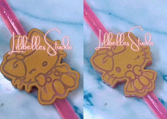 DESTASH BLANK Pretty Kitty straw topper duo