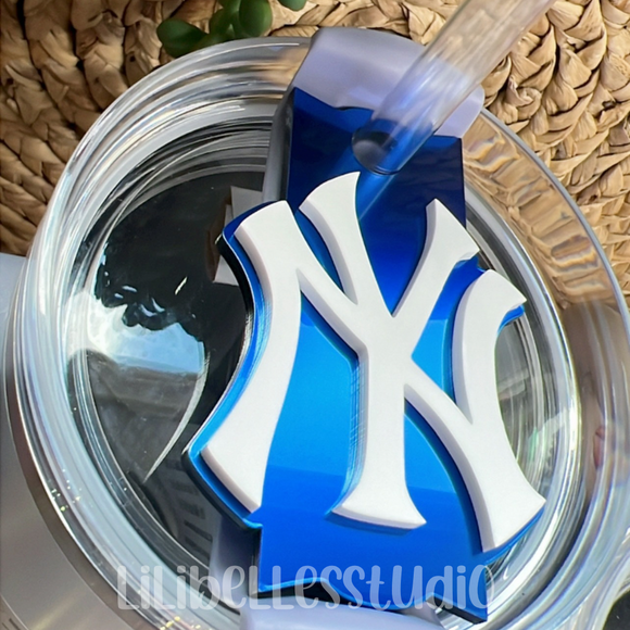 NY Acrylic topper