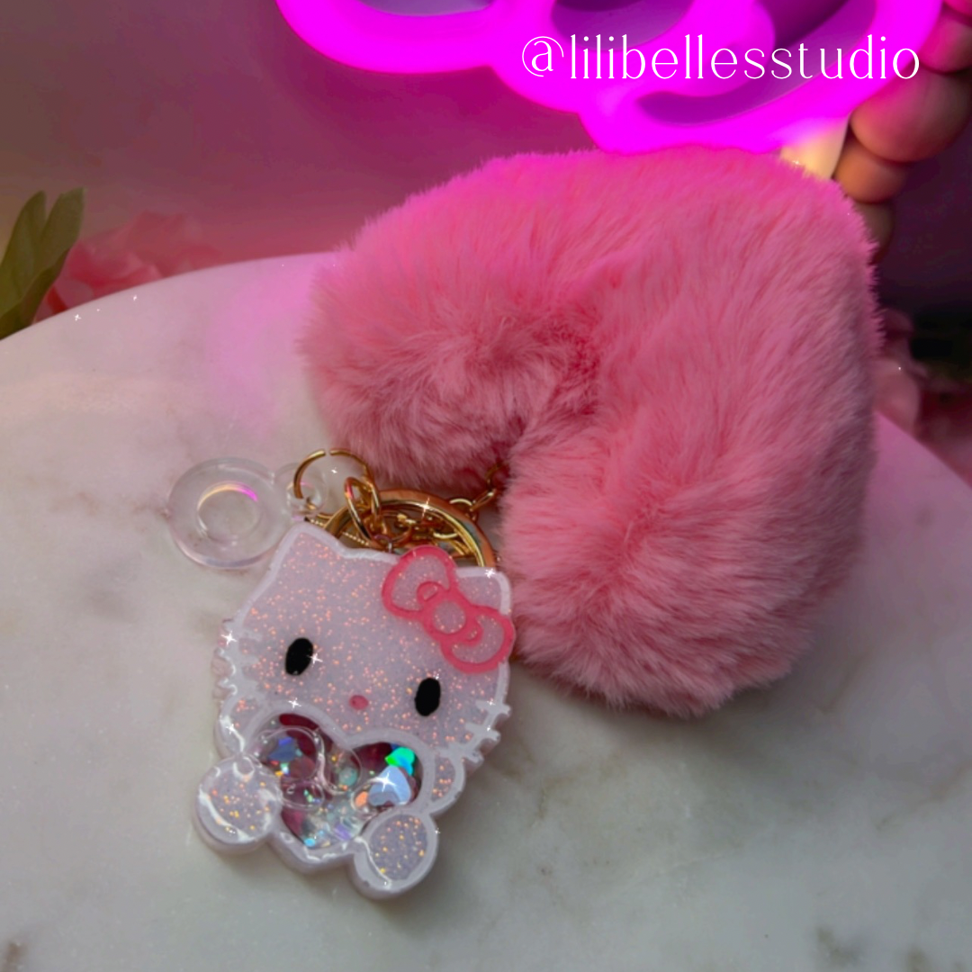 Kitty heart shaker keychain