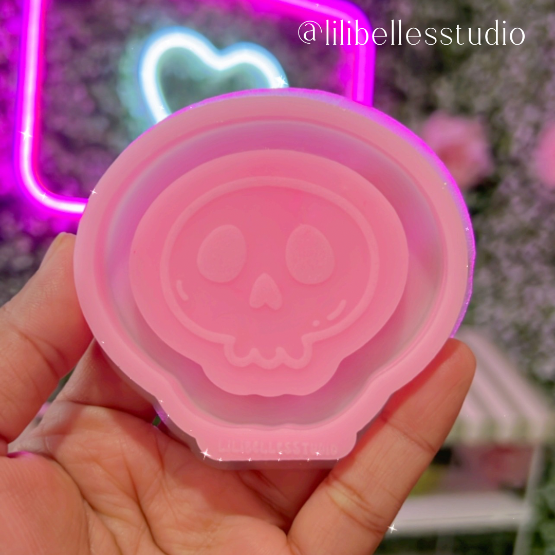 Cutie skull shaker mold