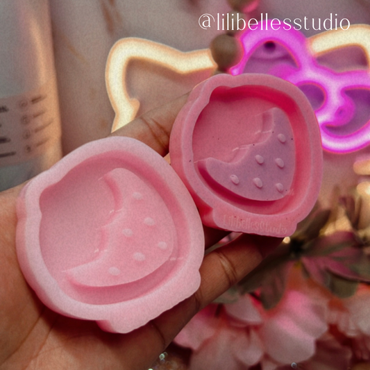 Strawberry shaker MOLD