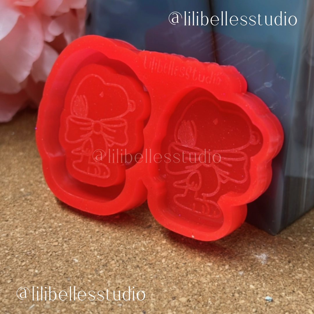 Pup with bow shaker+flat MOLD