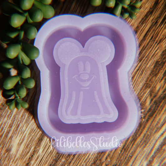 Ghost mouse shaker mold